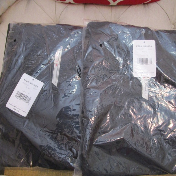 FP Sleeveless Hoodie - Picture 2 of 8